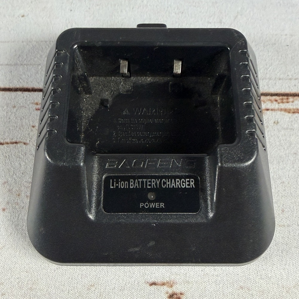Baofeng CH-5 Battery Charger Base No Power Supply LED